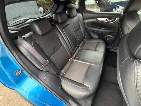 Nissan Qashqai Qashqai 1.6 DIG-T N-Connecta Euro 6 (s/s) 5dr - U32