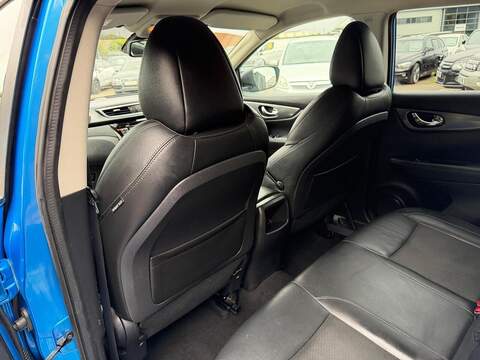 Nissan Qashqai Qashqai 1.6 DIG-T N-Connecta Euro 6 (s/s) 5dr - U32