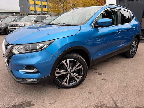 Nissan Qashqai Qashqai 1.6 DIG-T N-Connecta Euro 6 (s/s) 5dr - U32
