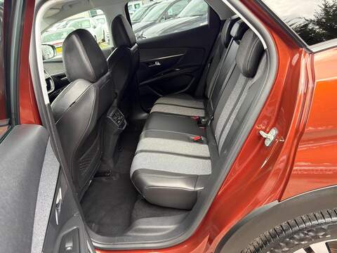 Peugeot 3008 3008 1.2 PureTech Allure EAT Euro 6 (s/s) 5dr - U39