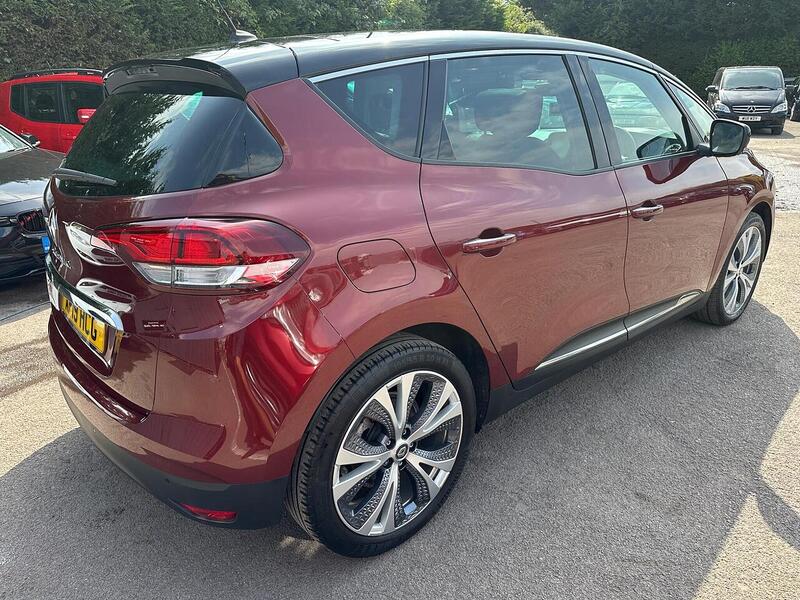 Renault Scenic Scenic 1.3 TCe Signature Euro 6 (s/s) 5dr - U54