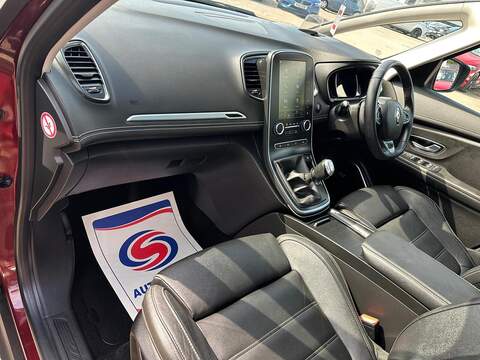 Renault Scenic Scenic 1.3 TCe Signature Euro 6 (s/s) 5dr - U54