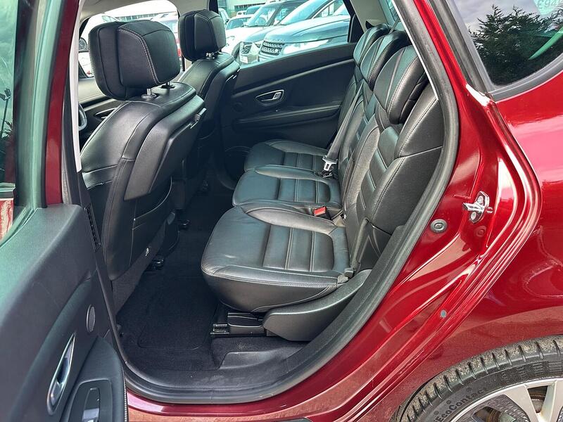 Renault Scenic Scenic 1.3 TCe Signature Euro 6 (s/s) 5dr - U54