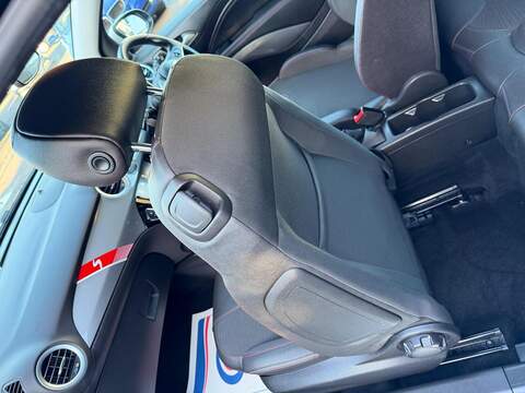 Vauxhall ADAM 1.4i Turbo S Euro 6 (s/s) 3dr - U67