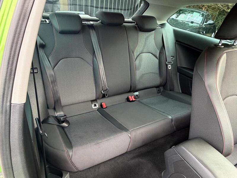 SEAT Leon 2.0 TDI CR FR Sport Coupe DSG Euro 5 (s/s) 3dr - U76