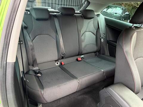SEAT Leon 2.0 TDI CR FR Sport Coupe DSG Euro 5 (s/s) 3dr - U76