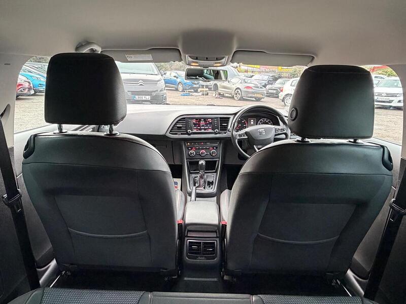 SEAT Leon 2.0 TDI CR FR Sport Coupe DSG Euro 5 (s/s) 3dr - U76