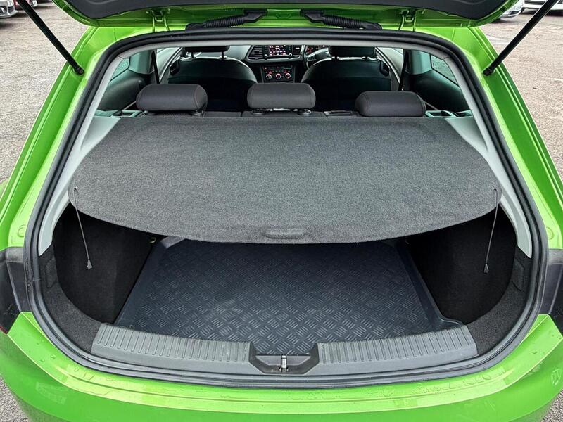 SEAT Leon 2.0 TDI CR FR Sport Coupe DSG Euro 5 (s/s) 3dr - U76