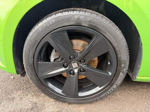 SEAT Leon 2.0 TDI CR FR Sport Coupe DSG Euro 5 (s/s) 3dr - U76