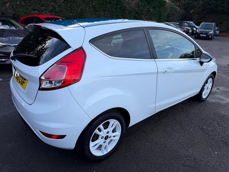 Ford Fiesta 1.25 Zetec White Edition Euro 6 3dr - U77