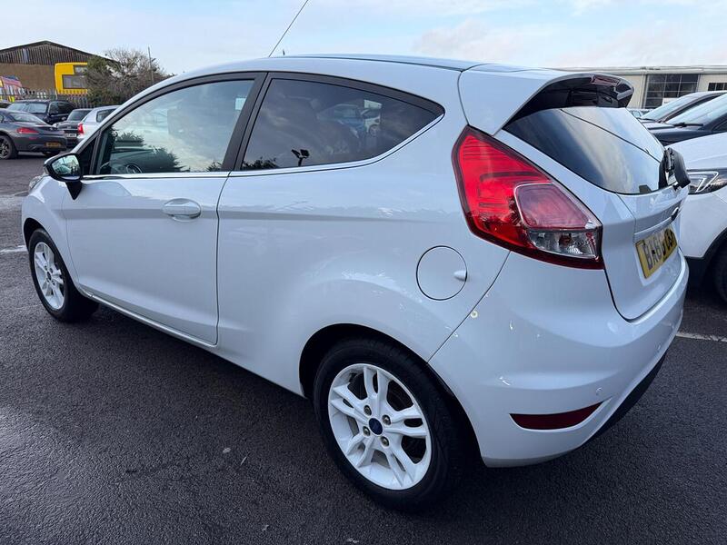 Ford Fiesta 1.25 Zetec White Edition Euro 6 3dr - U77