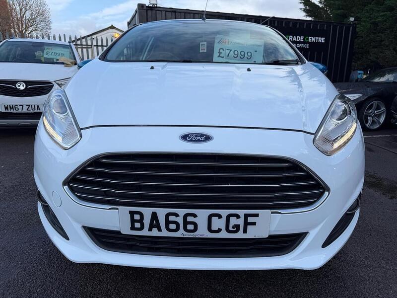 Ford Fiesta 1.25 Zetec White Edition Euro 6 3dr - U77