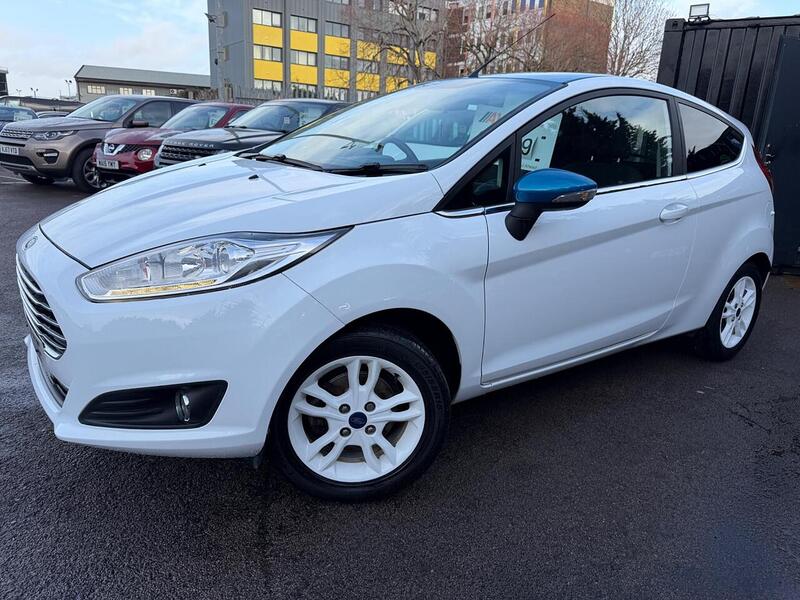 Ford Fiesta 1.25 Zetec White Edition Euro 6 3dr - U77