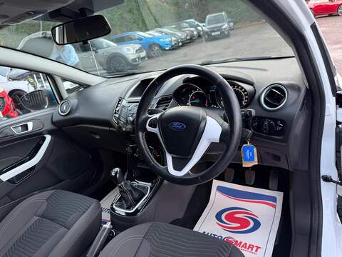 Ford Fiesta 1.25 Zetec White Edition Euro 6 3dr - U77