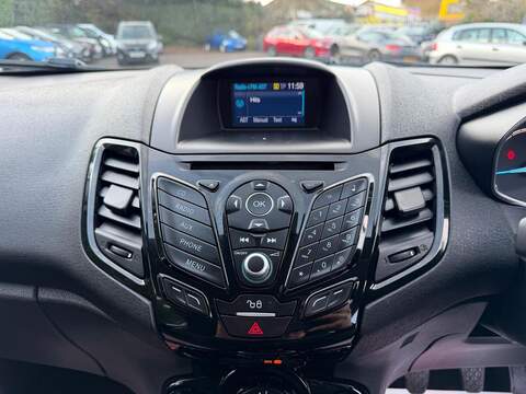 Ford Fiesta 1.25 Zetec White Edition Euro 6 3dr - U77