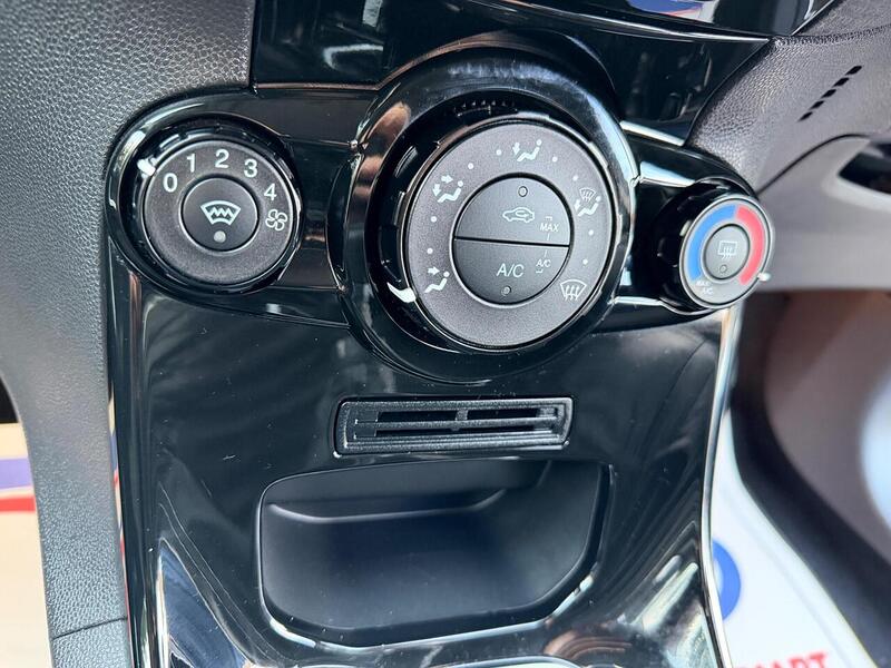 Ford Fiesta 1.25 Zetec White Edition Euro 6 3dr - U77