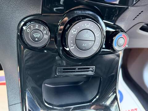 Ford Fiesta 1.25 Zetec White Edition Euro 6 3dr - U77