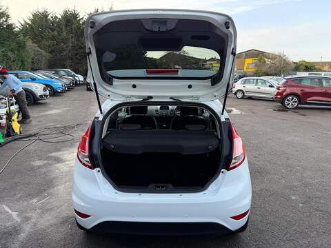 Ford Fiesta 1.25 Zetec White Edition Euro 6 3dr - U77