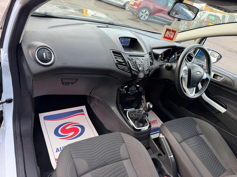 Ford Fiesta 1.25 Zetec White Edition Euro 6 3dr - U77