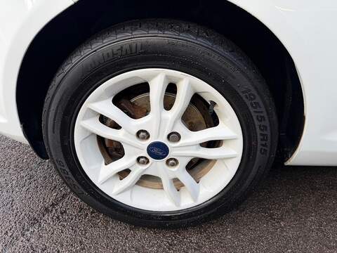 Ford Fiesta 1.25 Zetec White Edition Euro 6 3dr - U77