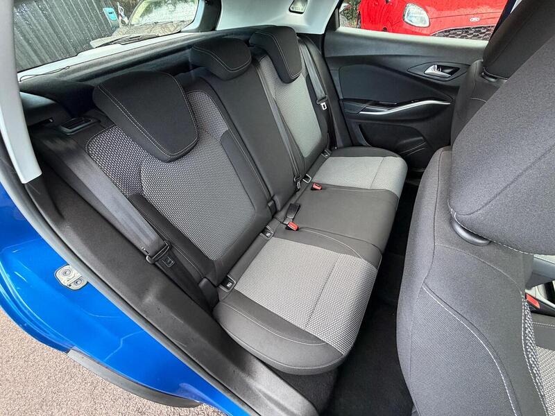 Vauxhall Grandland X 1.2 Turbo SE Euro 6 (s/s) 5dr - U79