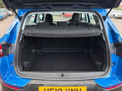 Vauxhall Grandland X 1.2 Turbo SE Euro 6 (s/s) 5dr - U79