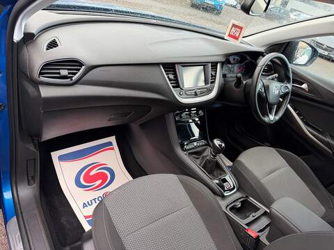 Vauxhall Grandland X 1.2 Turbo SE Euro 6 (s/s) 5dr - U79
