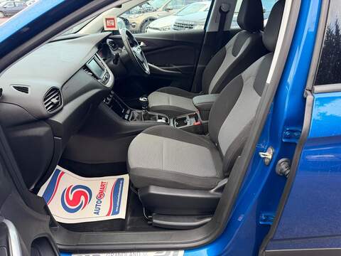 Vauxhall Grandland X 1.2 Turbo SE Euro 6 (s/s) 5dr - U79