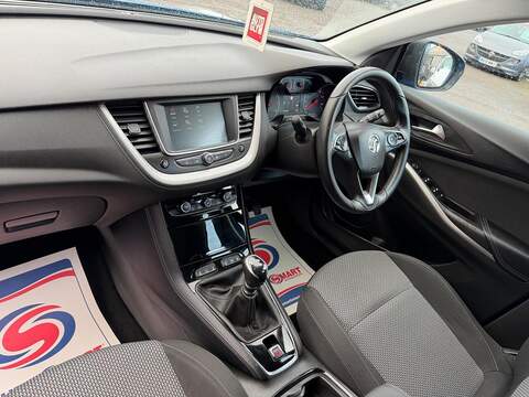 Vauxhall Grandland X 1.2 Turbo SE Euro 6 (s/s) 5dr - U79