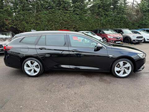 Vauxhall Insignia 2.0 Turbo D BlueInjection SRi Nav Sports Tourer Euro 6 (s/s) 5dr - U80