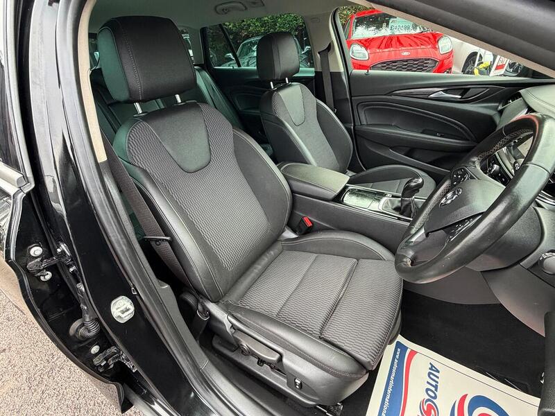 Vauxhall Insignia 2.0 Turbo D BlueInjection SRi Nav Sports Tourer Euro 6 (s/s) 5dr - U80