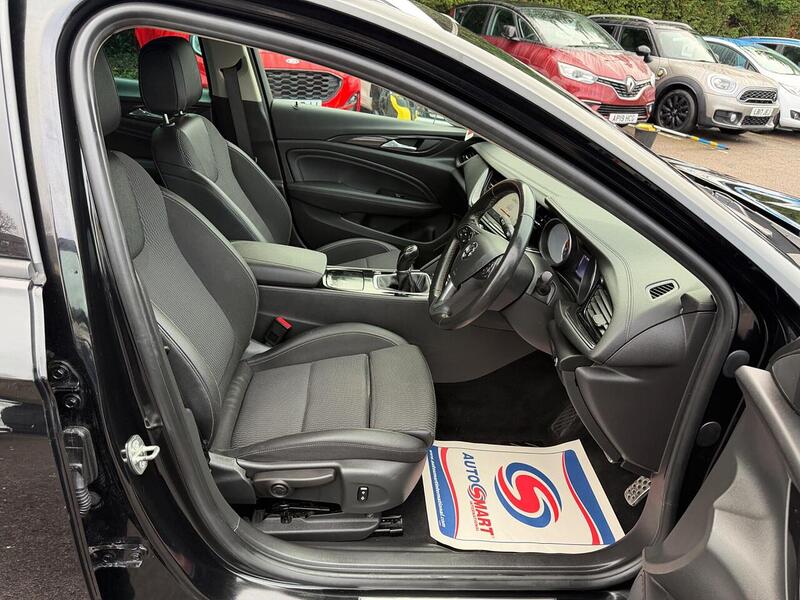 Vauxhall Insignia 2.0 Turbo D BlueInjection SRi Nav Sports Tourer Euro 6 (s/s) 5dr - U80