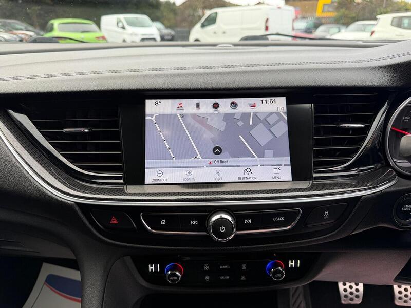 Vauxhall Insignia 2.0 Turbo D BlueInjection SRi Nav Sports Tourer Euro 6 (s/s) 5dr - U80