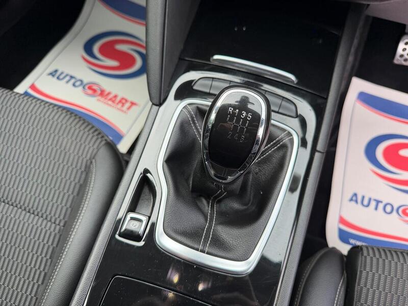 Vauxhall Insignia 2.0 Turbo D BlueInjection SRi Nav Sports Tourer Euro 6 (s/s) 5dr - U80