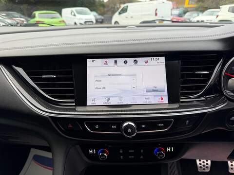 Vauxhall Insignia 2.0 Turbo D BlueInjection SRi Nav Sports Tourer Euro 6 (s/s) 5dr - U80