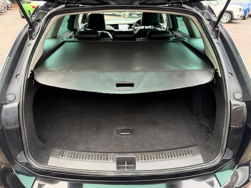 Vauxhall Insignia 2.0 Turbo D BlueInjection SRi Nav Sports Tourer Euro 6 (s/s) 5dr - U80