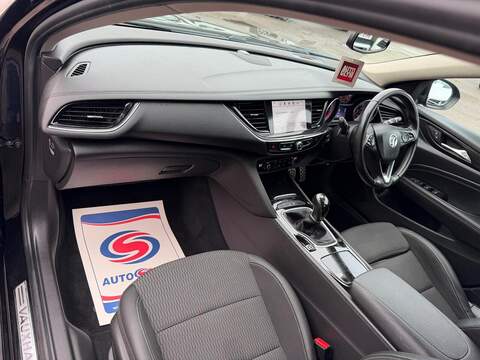 Vauxhall Insignia 2.0 Turbo D BlueInjection SRi Nav Sports Tourer Euro 6 (s/s) 5dr - U80