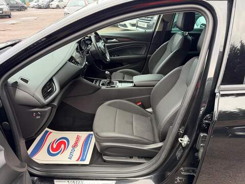 Vauxhall Insignia 2.0 Turbo D BlueInjection SRi Nav Sports Tourer Euro 6 (s/s) 5dr - U80