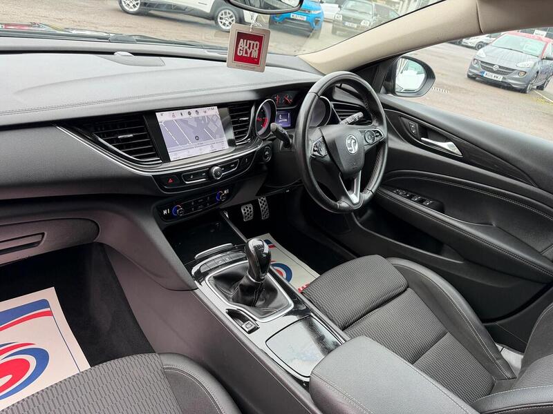Vauxhall Insignia 2.0 Turbo D BlueInjection SRi Nav Sports Tourer Euro 6 (s/s) 5dr - U80