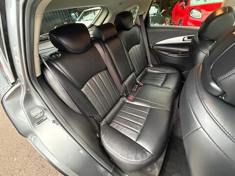 Infiniti QX50 3.0d V6 GT Auto 4WD Euro 5 5dr - U88