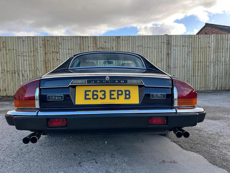 Jaguar XJR-S XJR-S 6.0 2dr - U22054