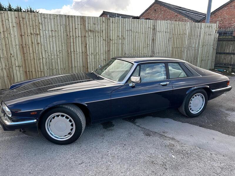 Jaguar XJR-S XJR-S 6.0 2dr - U22054