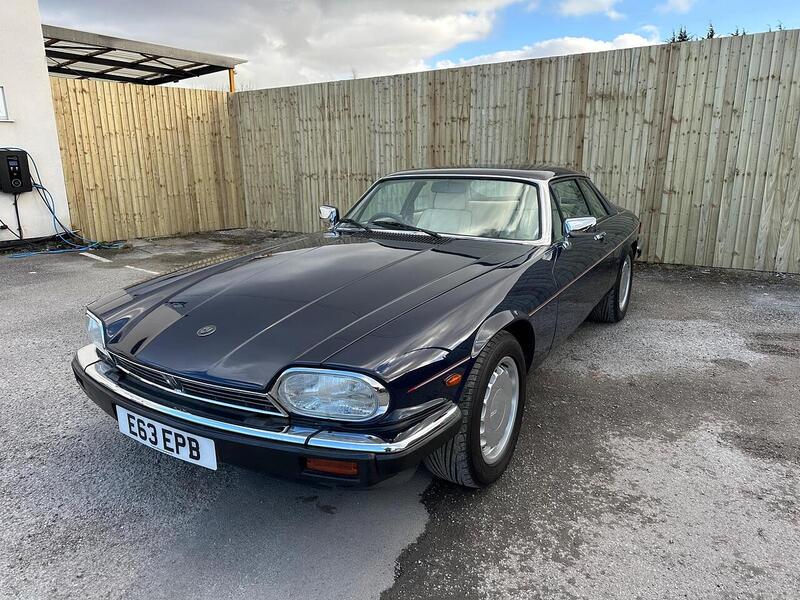 Jaguar XJR-S XJR-S 6.0 2dr - U22054