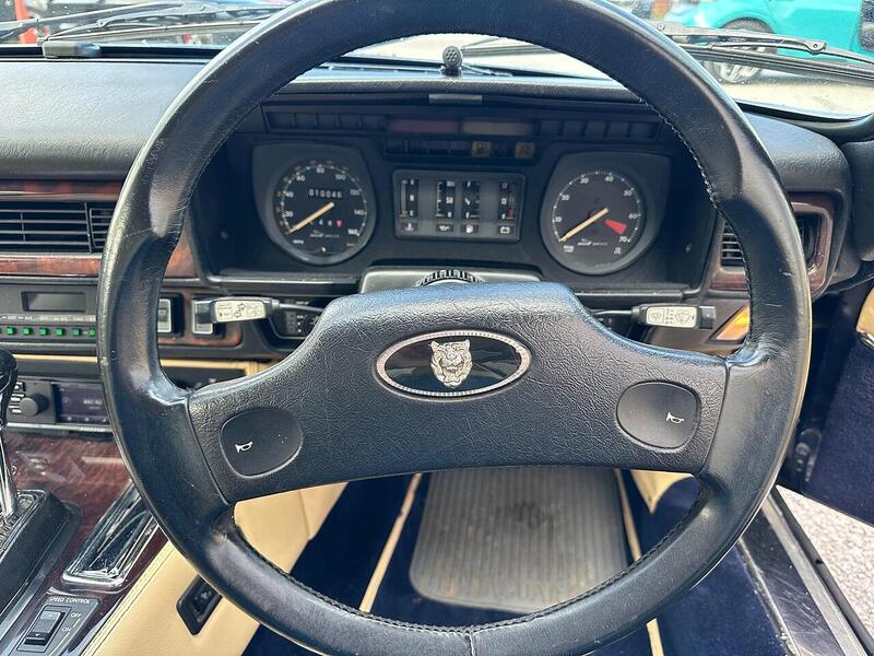 Jaguar XJR-S XJR-S 6.0 2dr - U22054