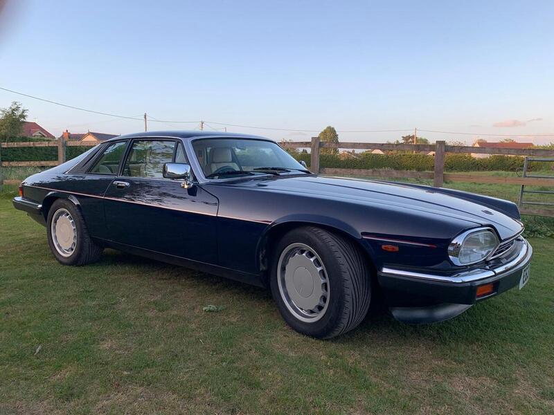 Jaguar XJR-S XJR-S 6.0 2dr - U22054