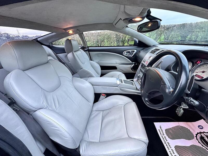 Aston Martin Vanquish Vanquish 5.9 2dr - U24125