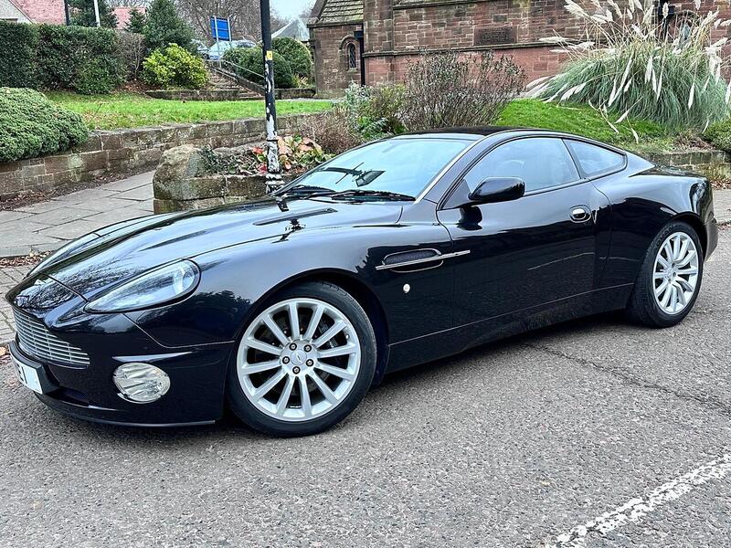 Aston Martin Vanquish Vanquish 5.9 2dr - U24125