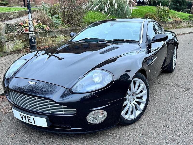 Aston Martin Vanquish Vanquish 5.9 2dr - U24125