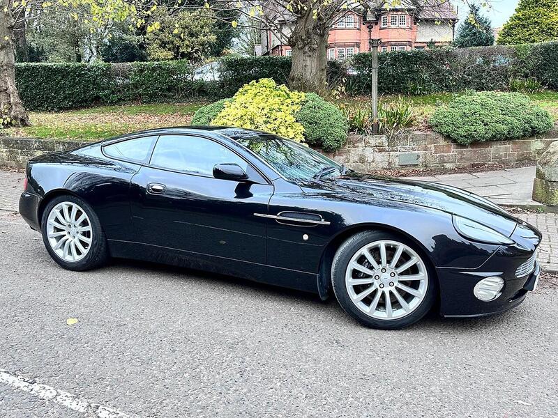 Aston Martin Vanquish Vanquish 5.9 2dr - U24125