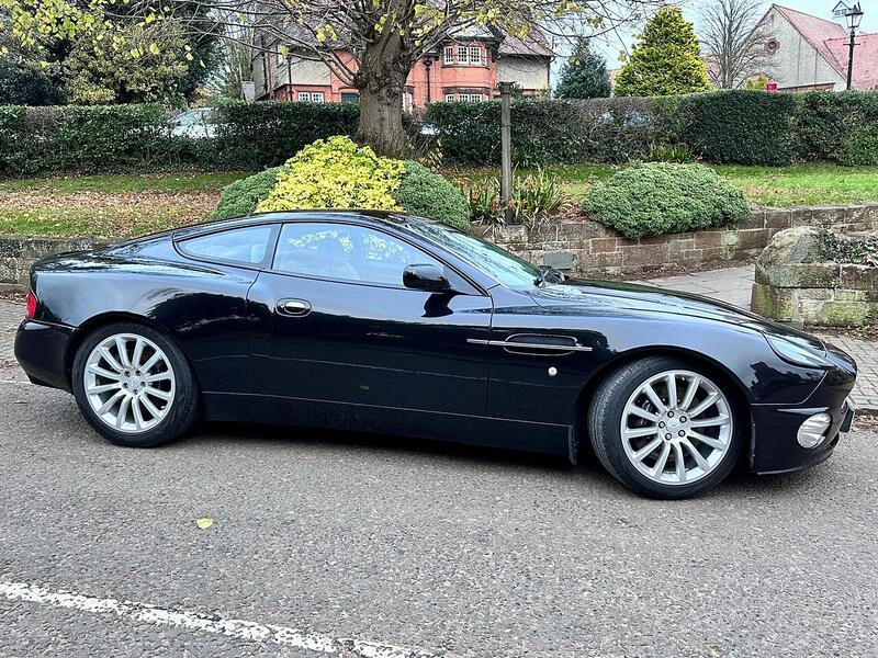Aston Martin Vanquish Vanquish 5.9 2dr - U24125